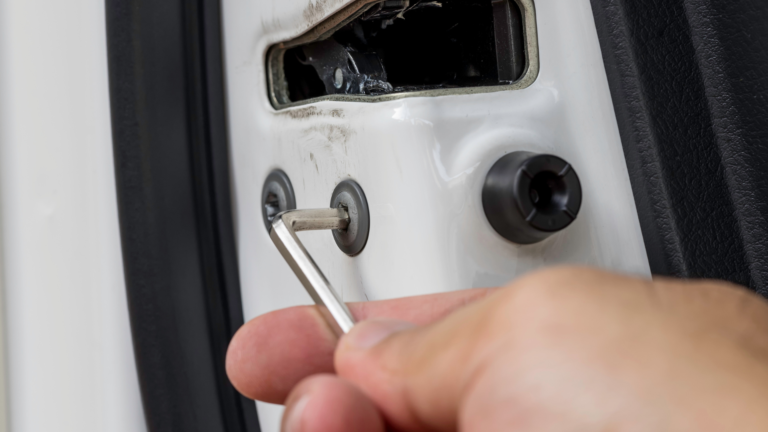 Locksmith in Oxford, CT